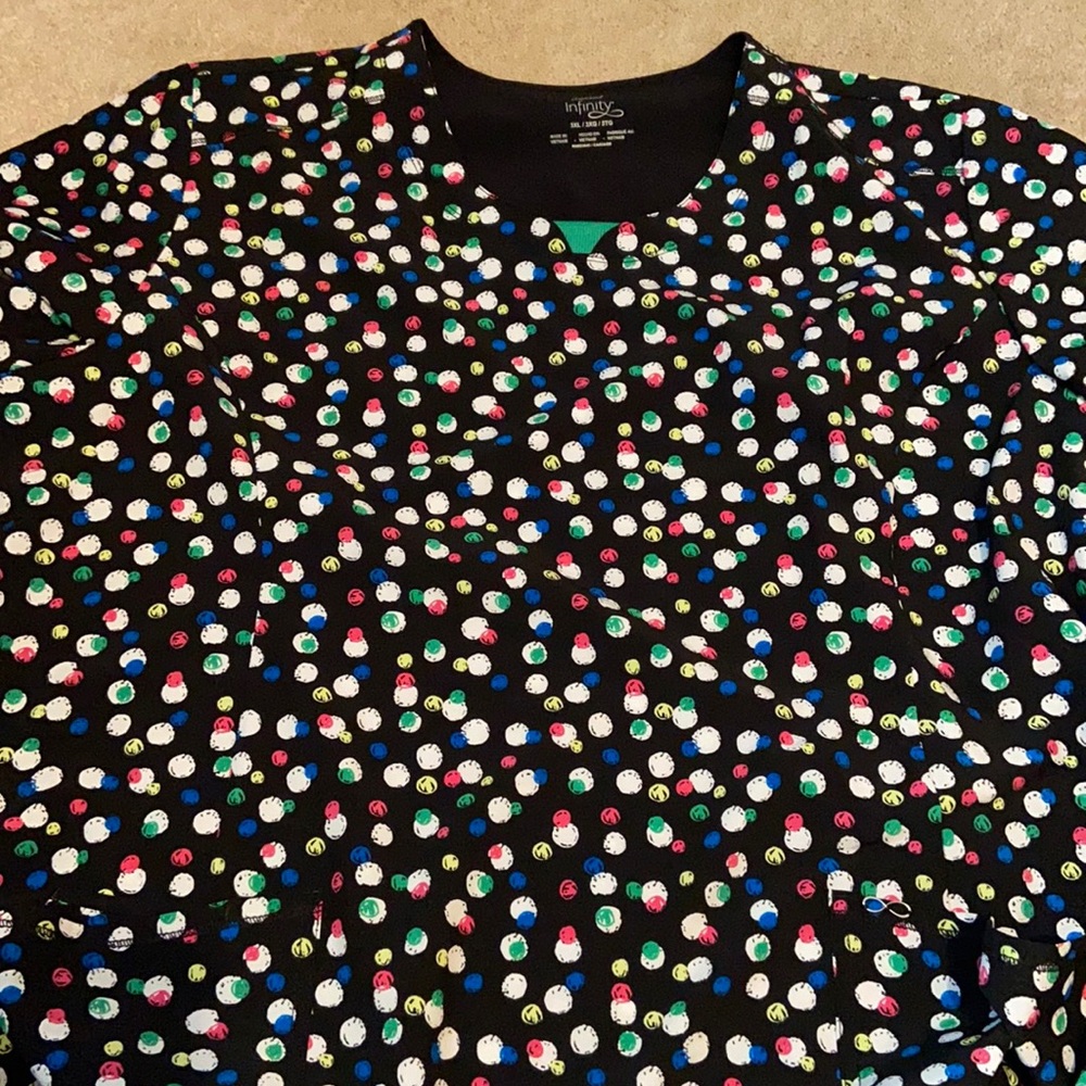 Cherokee scrub top 3xl